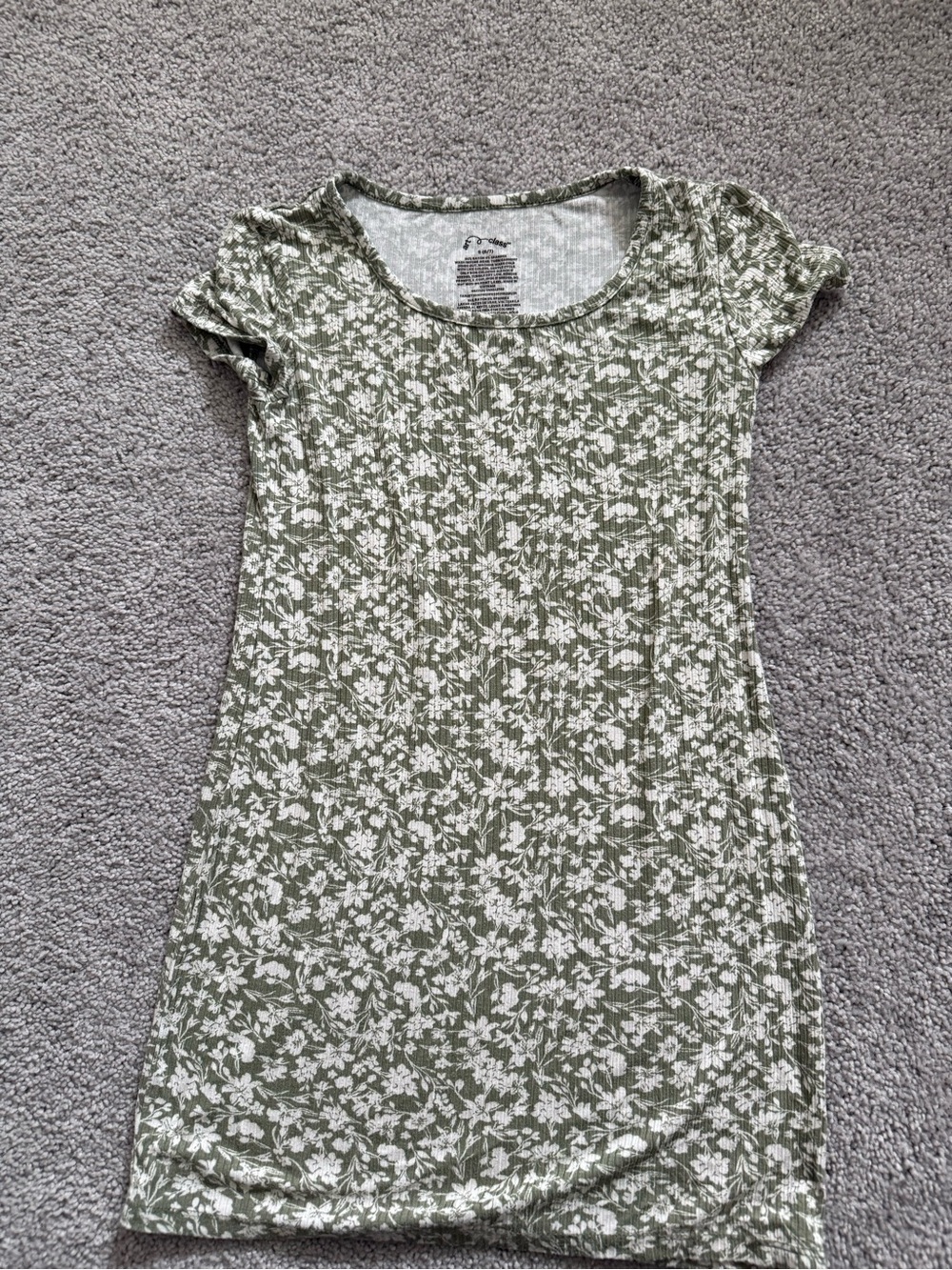 Girls art class Green and White Floral Ribbed Dress